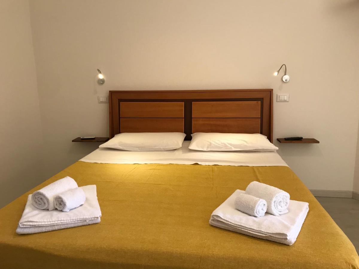 Le Camere Di Don Vito Noto Exterior photo
